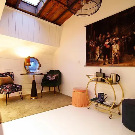 Najade Eco Houseboat 4* Amsterdam