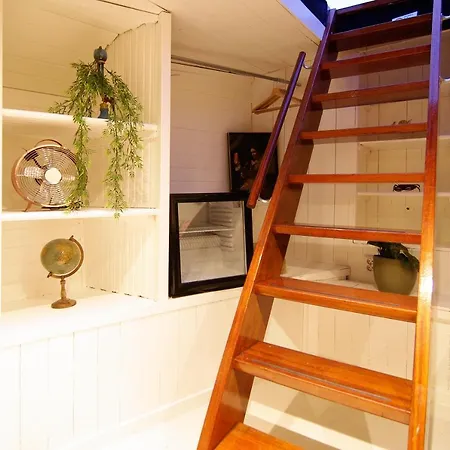 Najade Eco Houseboat