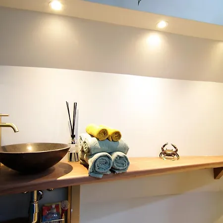 Casa de hóspedes Najade Eco Houseboat Amesterdão