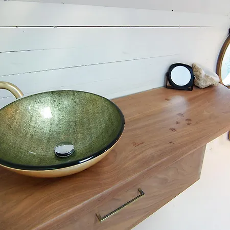 Penzion Najade Eco Houseboat Amsterdam