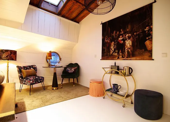 Najade Eco Houseboat 4* Amsterdam