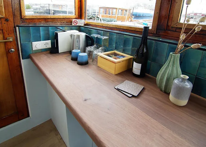 Najade Eco Houseboat Gasthuis