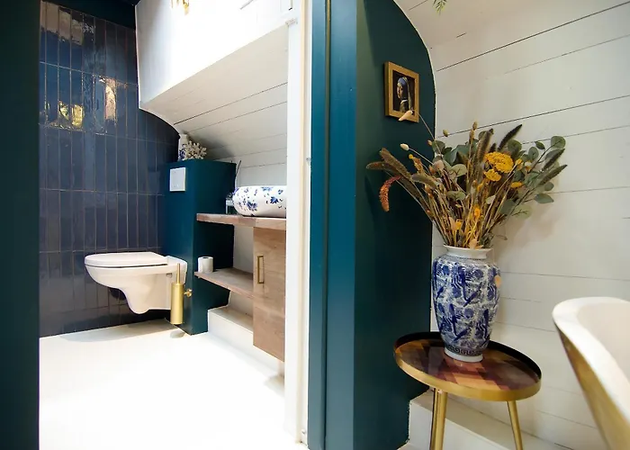 Gasthuis Najade Eco Houseboat Amsterdam