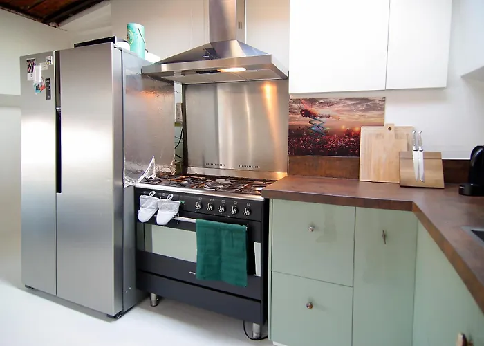 Najade Eco Houseboat Gasthuis 4*