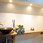 招待所 Najade Eco Houseboat 阿姆斯特丹